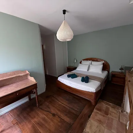 Au Roc De Bourzac Avec Piscine Privée Bayac