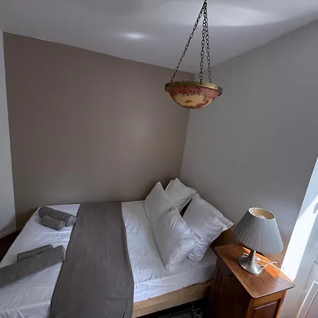 Hébergement de vacances Au Roc De Bourzac Avec Piscine Privée